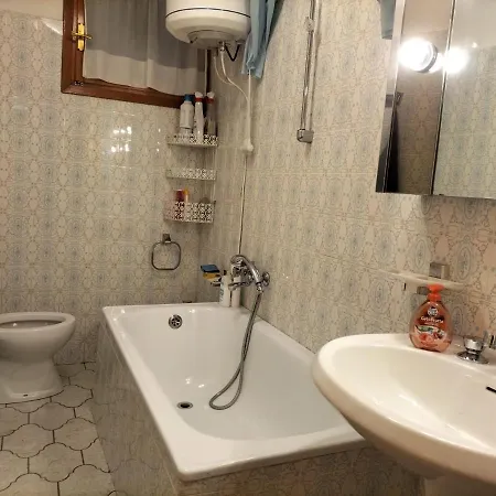 Casa Di Lucy Apartmán *